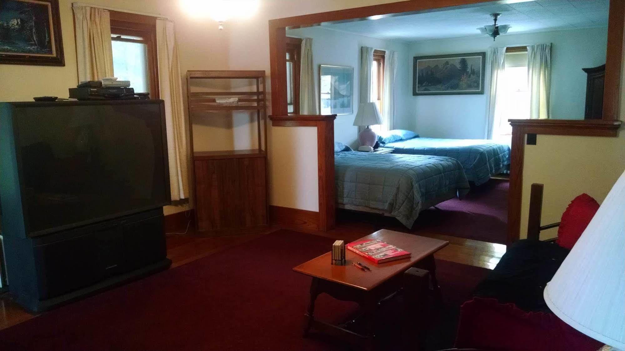 Fish & Loaves Bed And Breakfast Numidia Экстерьер фото